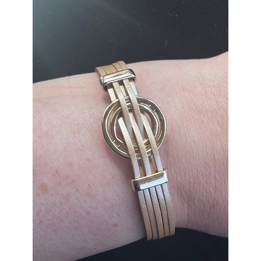 hotoo Leather Wrap Bracelet Circle Braided Boho Stackable Multi Layer
